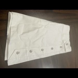 Wmns white skirt,97 %cotton3%spandex